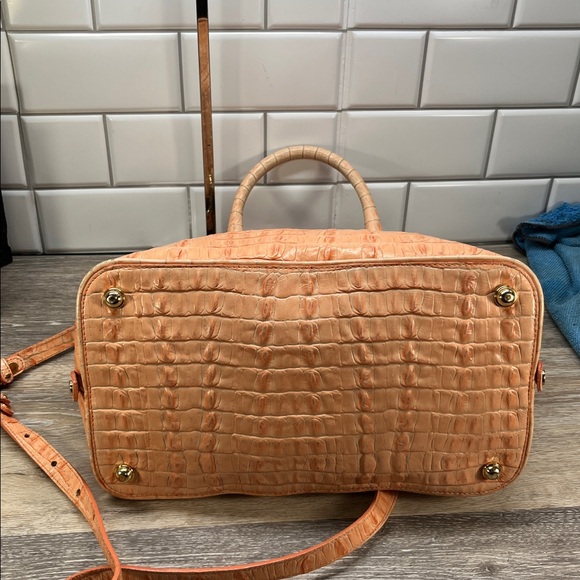 Brahmin Peach and Beige Shoulder Bag - Picture 3 of 16